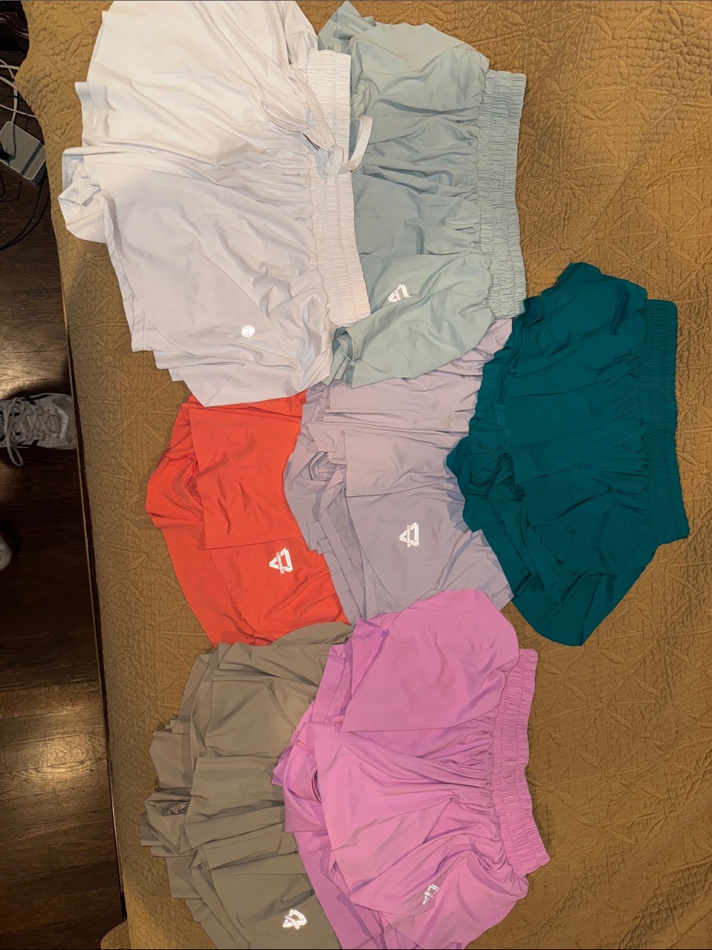 Luogongzi Kids' Athletic Shorts - Multiple Colors